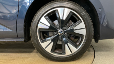 Volkswagen Multivan 2.0 TDI Style 5dr LWB DSG Diesel Estate